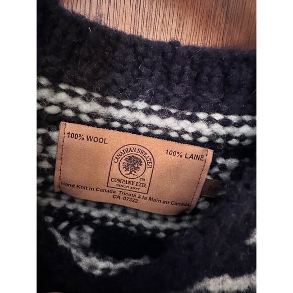 CANADIAN SWEATER COMPANY 2 POCKET HANDKNIT SWEATER; SIZE MED - Picture 3 of 6